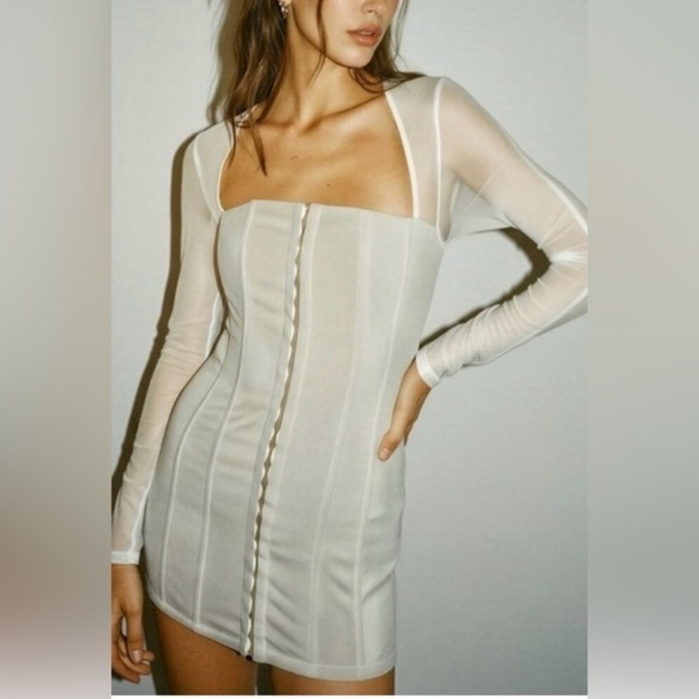 NWOT With Jean - Nude Cream Sheer Sleeve Corset Bodycon Al Mesh Dress XXS